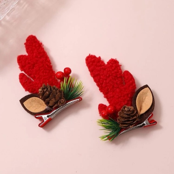 Kathrono Accessories - 🦌 Awesome Pair Of Elk Reindeer Deer Antler Pinecone Hair Clips 🦌